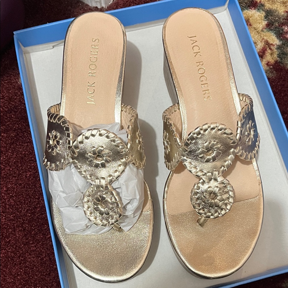 Jack Rogers Women's Metallic wedge Gold Sandals